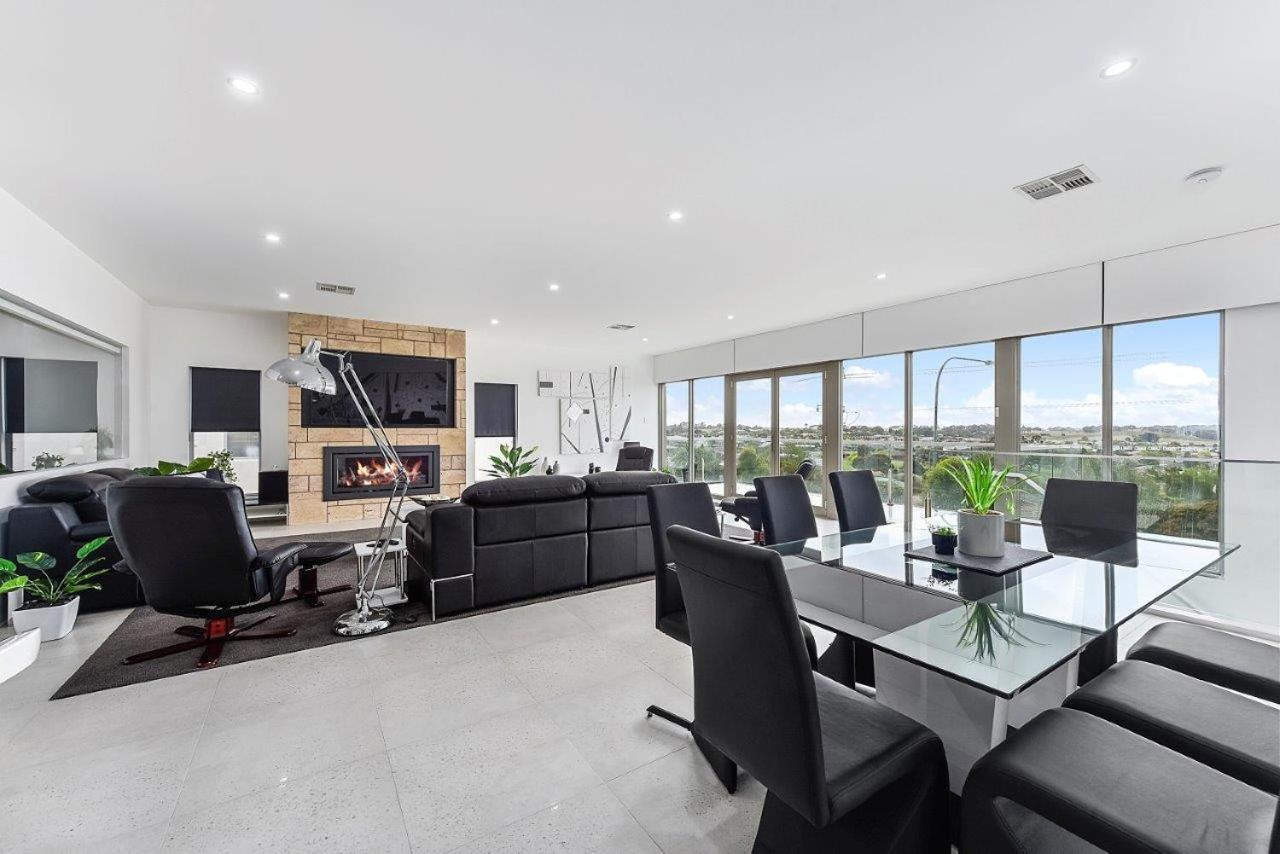 Апартаменты Kennedy Executive Townhouse Маунт-Гамбье Экстерьер фото