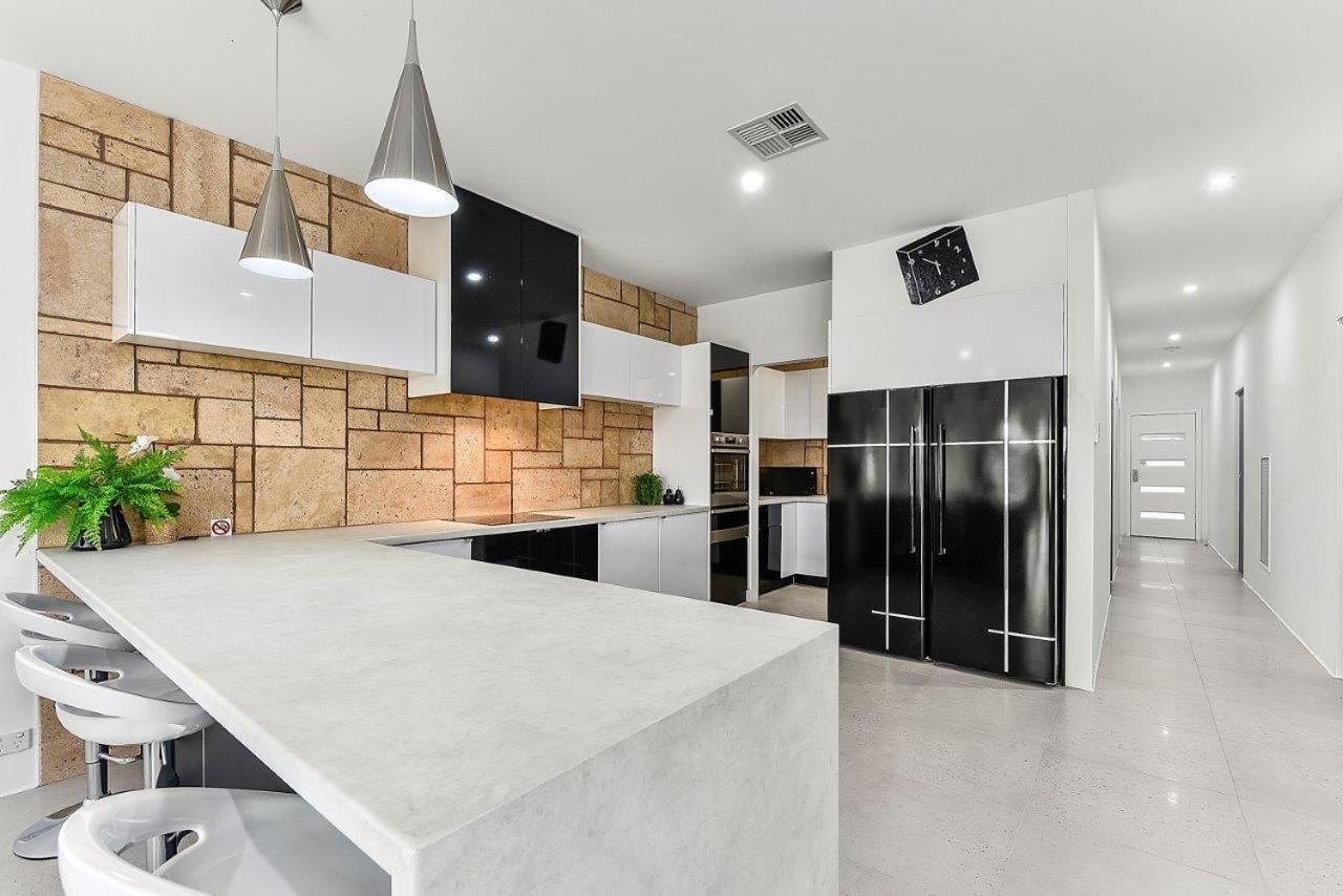 Апартаменты Kennedy Executive Townhouse Маунт-Гамбье Экстерьер фото